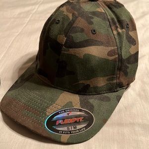 Camouflage Flex Fit Canvas Baseball Hat